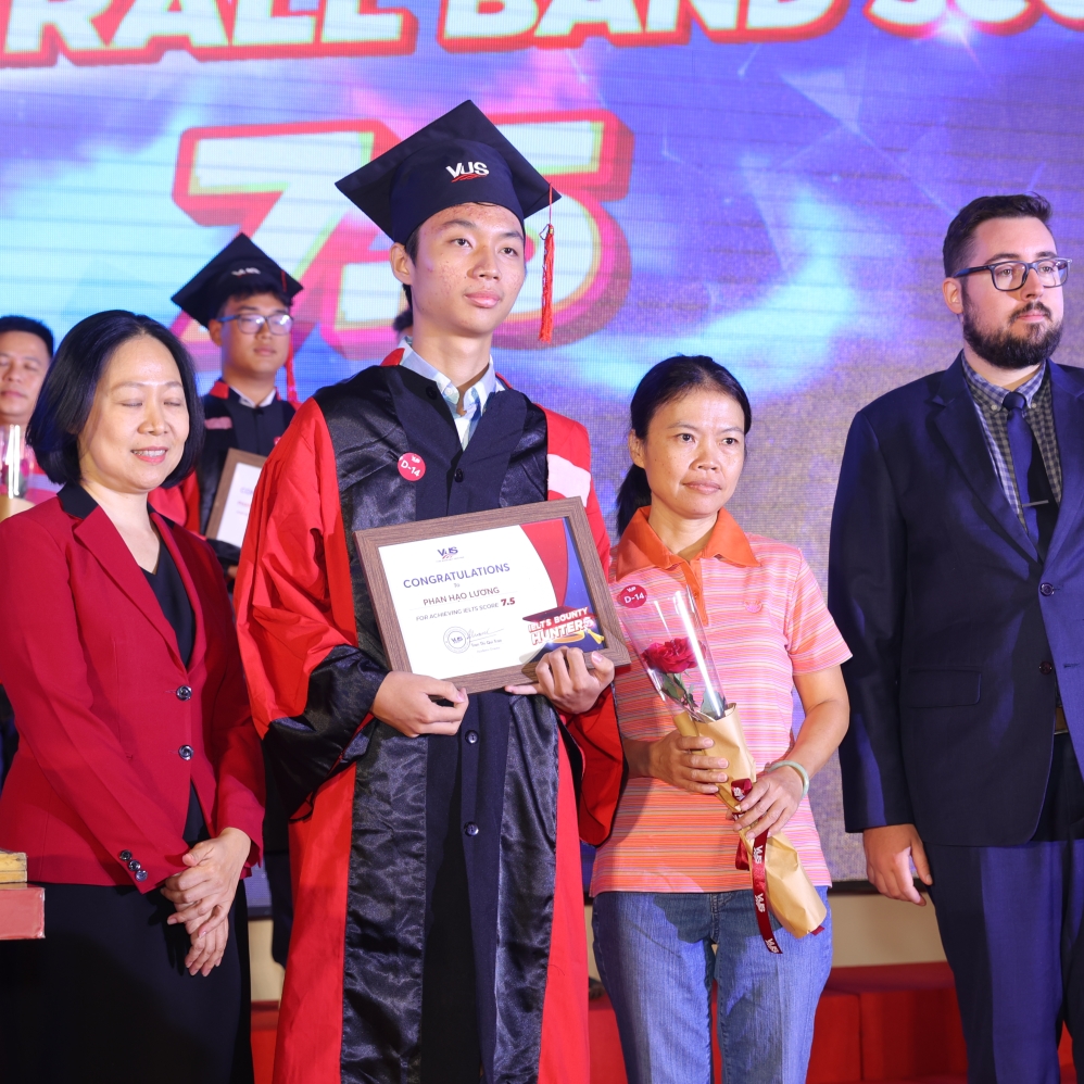 PHAN HẠO LƯƠNG