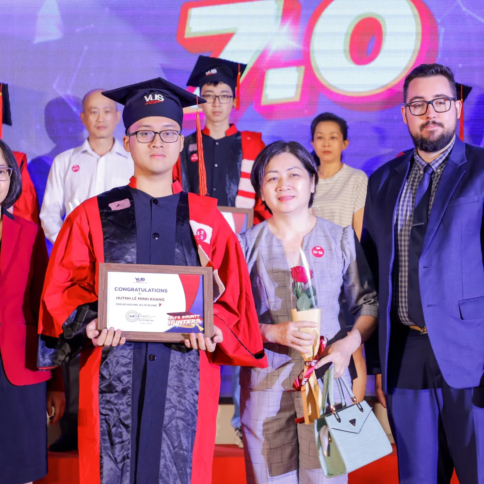 HUỲNH LÊ MINH KHANG