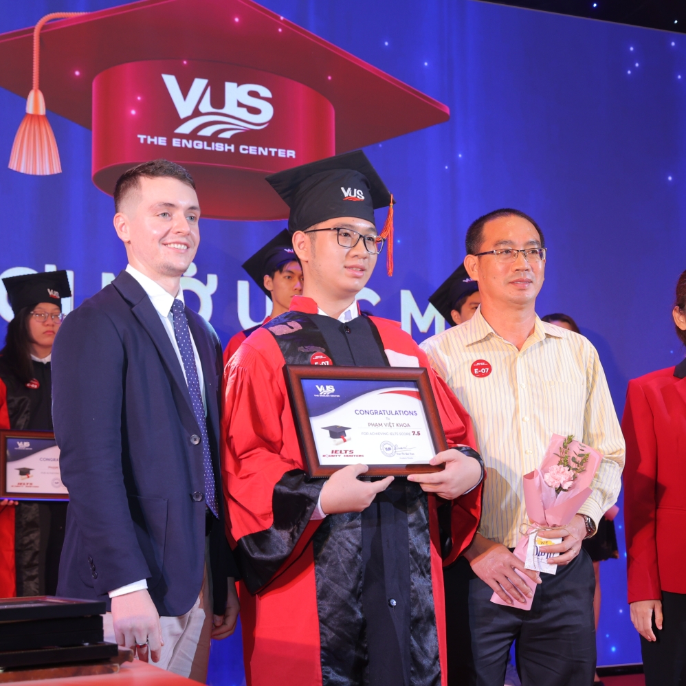 PHẠM VIỆT KHOA
