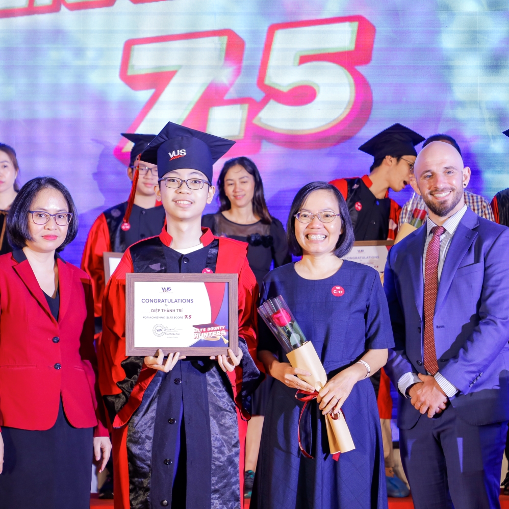 DIỆP THÀNH TRÍ