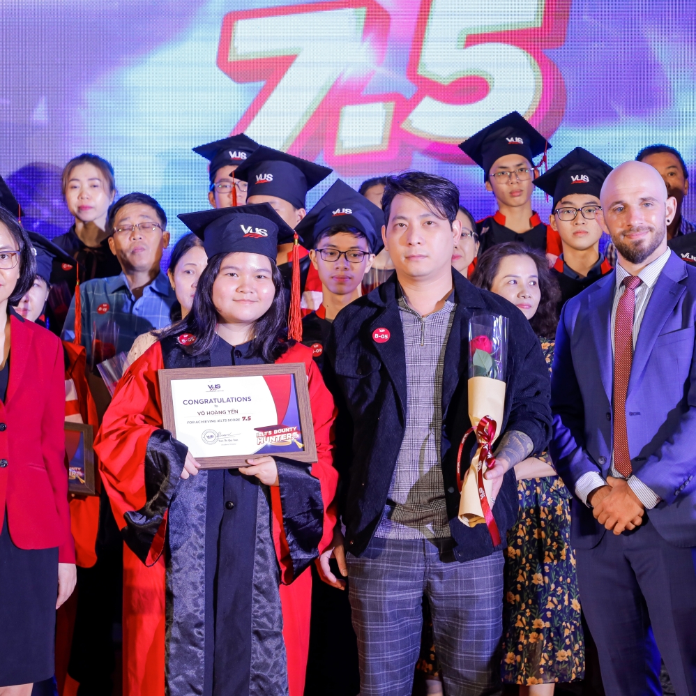 VÕ HOÀNG YẾN